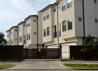 Co składa się na dochody publiczne? Co składa się na dochody publiczne?