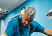 Próba ciśnieniowa przed odbiorem instalacji — sześć pytań, które warto zadać wykonawcy próba ciśnieniowa